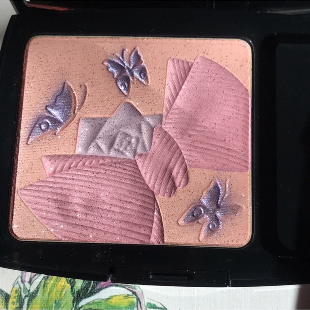 Lancôme BUTTERFLIES FEVER  Healthy Glow Mineral Blusher RARE 💕